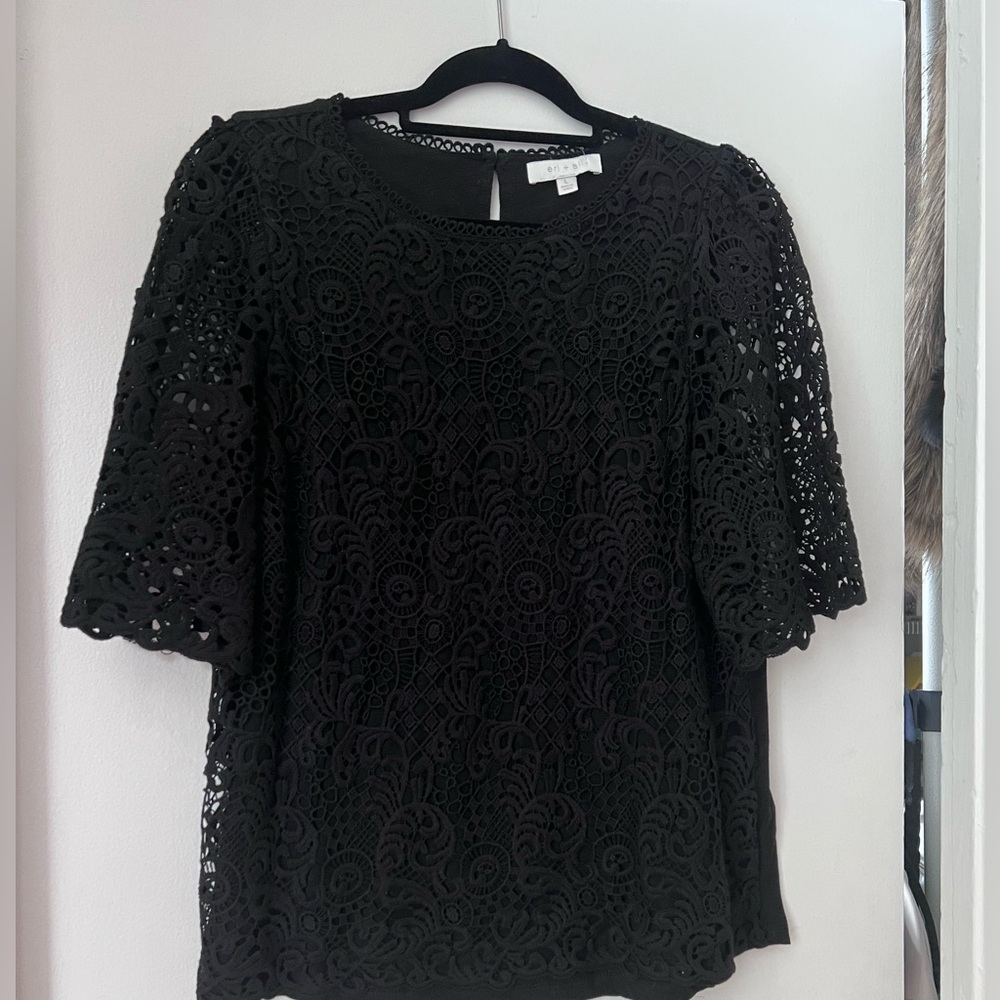 Eri + Ali Suzy Lace Top. NWT
From smoke/pet free home - Picture 2 of 5